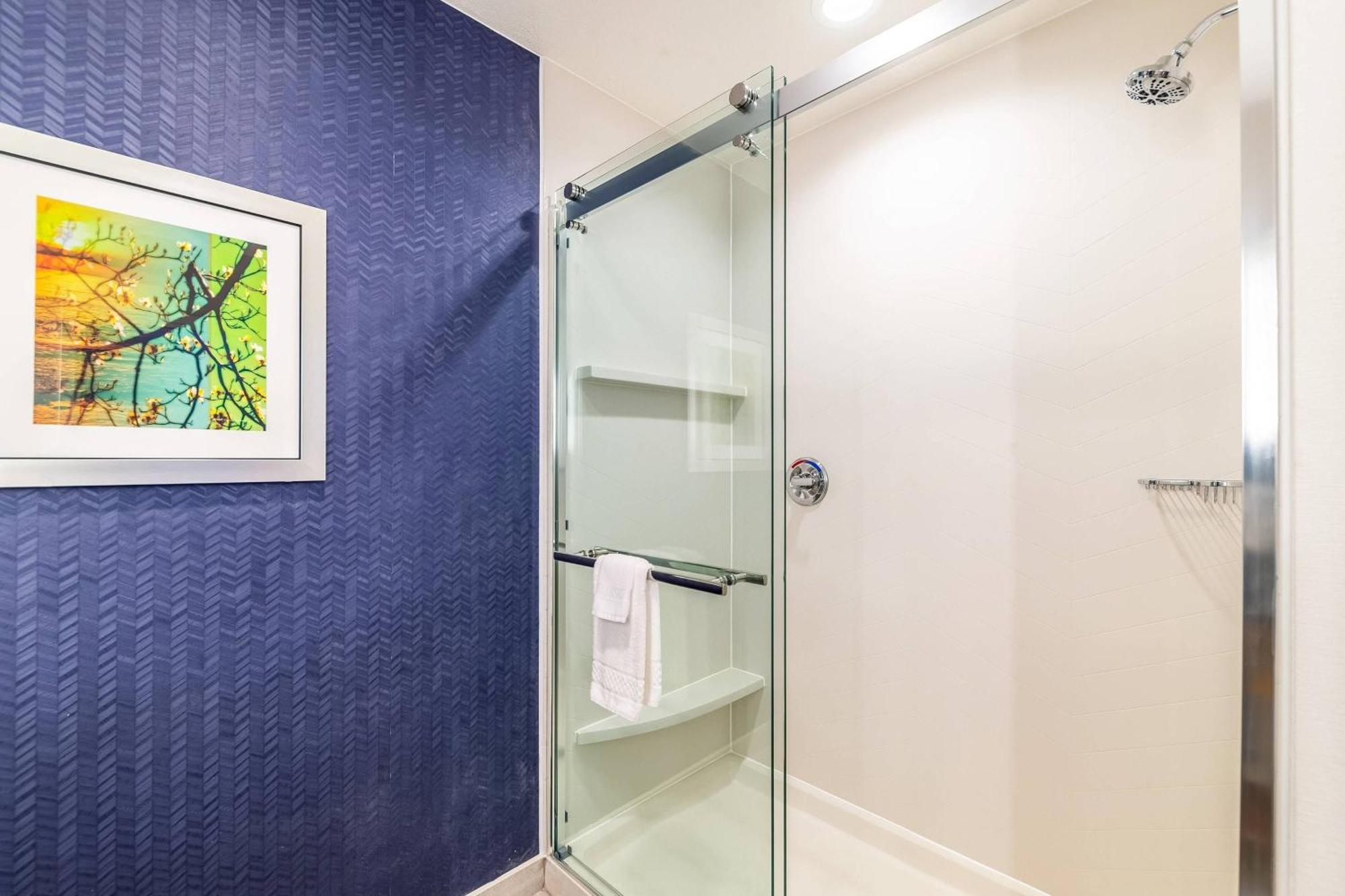 Fairfield Inn & Suites By Marriott Gainesville I-35 Bagian luar foto