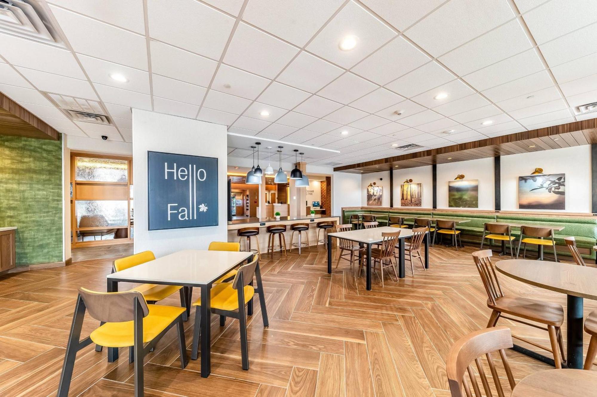 Fairfield Inn & Suites By Marriott Gainesville I-35 Bagian luar foto