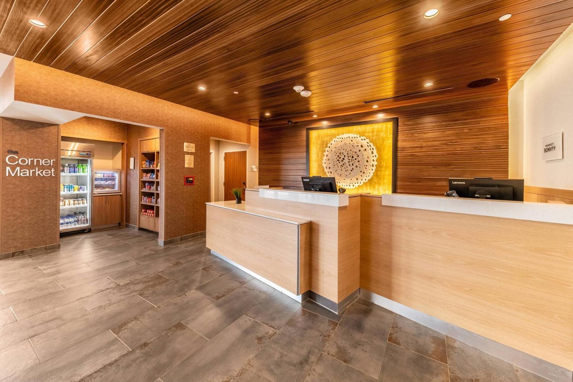 Fairfield Inn & Suites By Marriott Gainesville I-35 Bagian luar foto